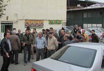 اعتراض و تجمع نانوایان گرگانی در پی تغییر مکرر قیمت نان و آرد در گلستان